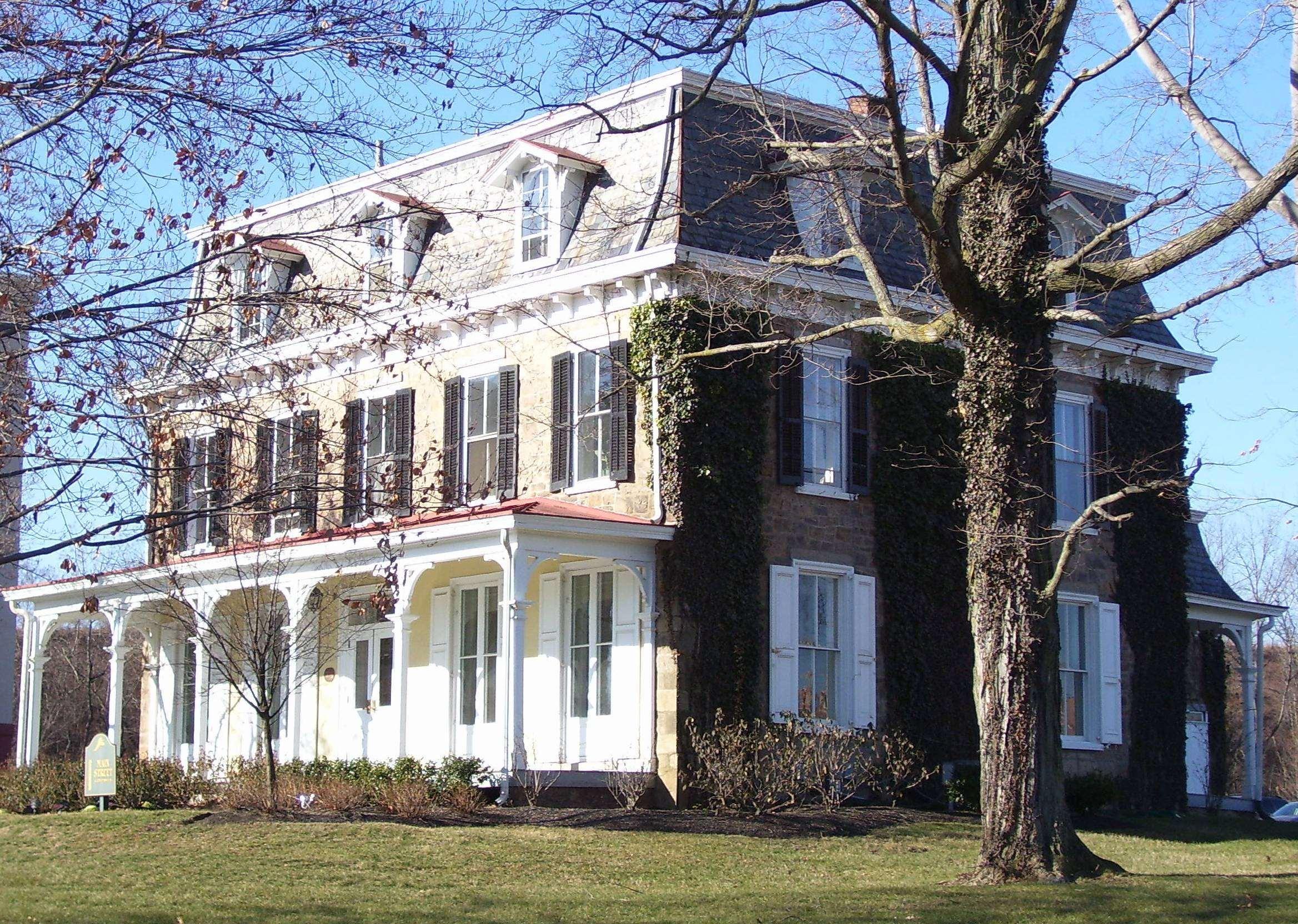 Hampton Doylestown Hotel 3*