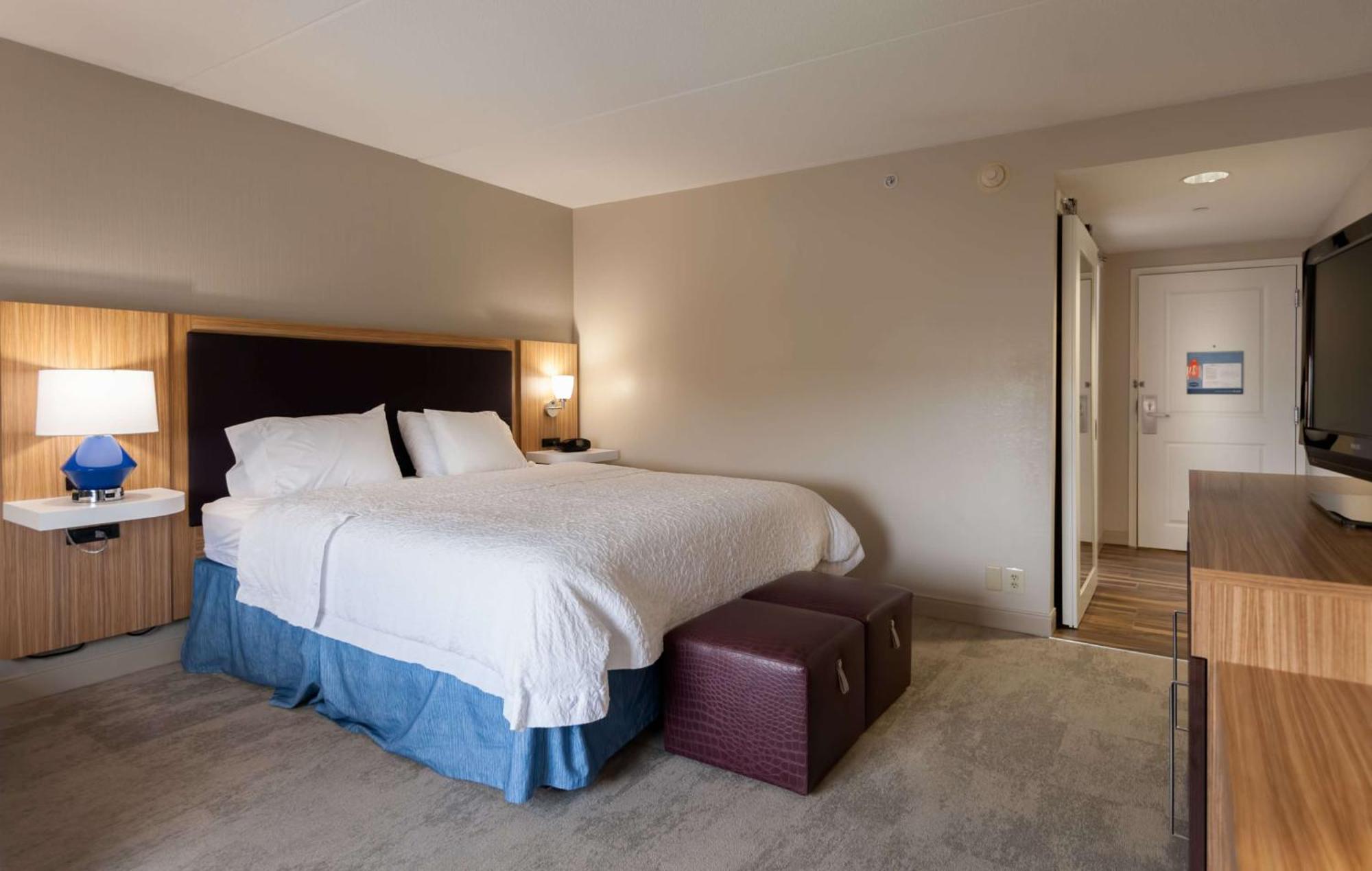 Hampton Doylestown 3* Warrington